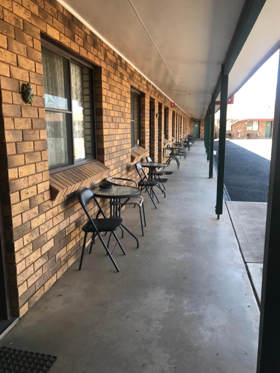 Stockman Motor Inn Narromine Exterior photo